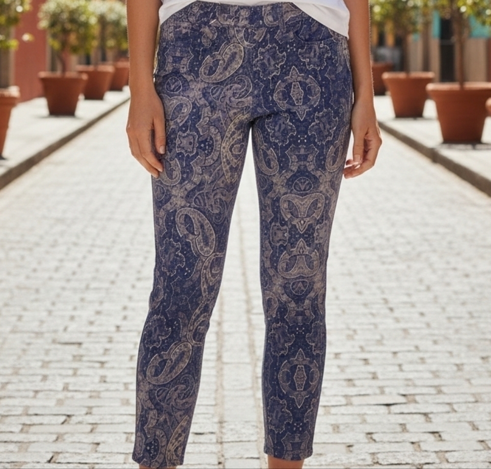 NYDJ FOR CHICO'S - Purple Paisley Skinny Ankle Jeans, 5 Pocket Style, Size 4